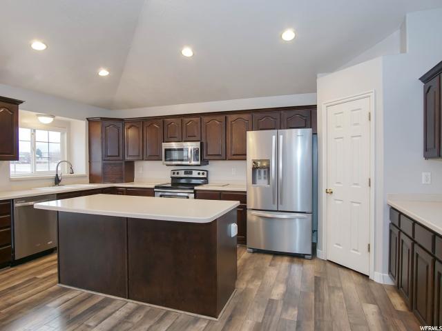 1847 S 350 E, Clearfield, UT 84015 — photo 7
