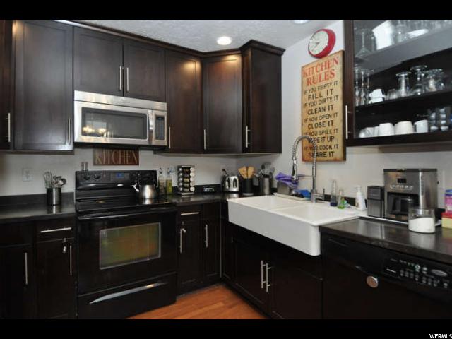 285 W 680 N, Centerville, UT 84014 — photo 9