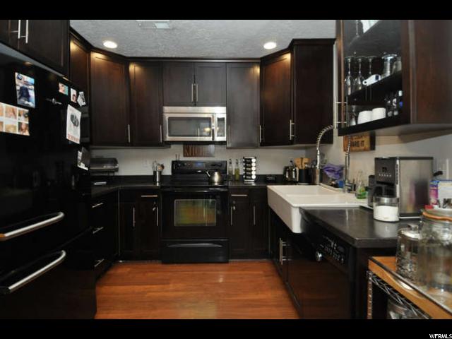 285 W 680 N, Centerville, UT 84014 — photo 8