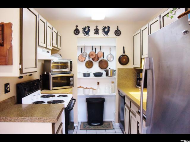 553 E Cobblestone Dr S, Midvale, UT 84047 — photo 5