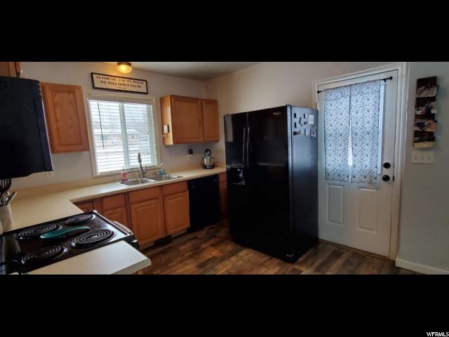 695 N 100 E, Nephi, UT 84648 — photo 4