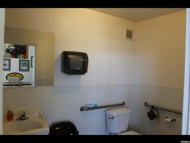 1076 S Main St, Moab, UT 84532 — photo 10