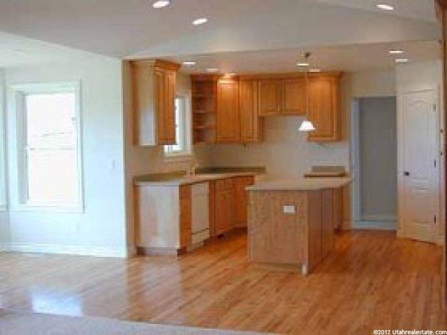 195 E North Canyon Rd, Bountiful, UT 84010 — photo 4