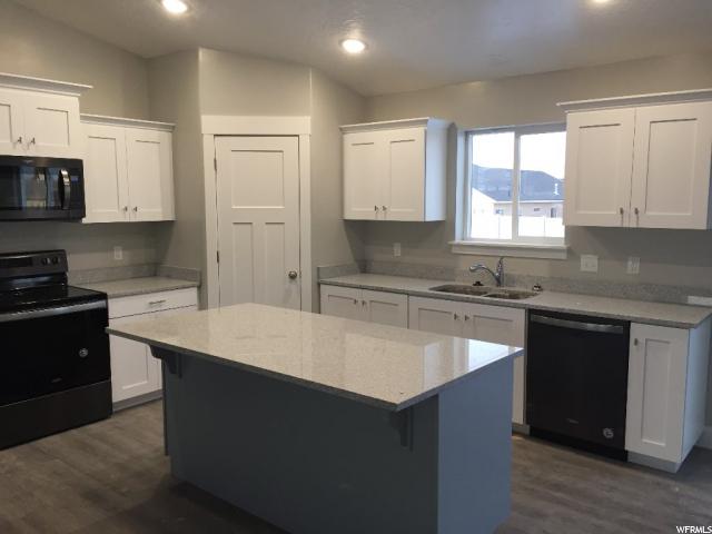 363 E 2970 S, Vernal, UT 84078 — photo 2