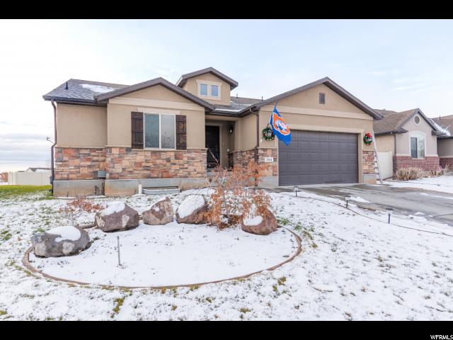 2064 S James Cir E, Clearfield, UT 84015 — photo 2