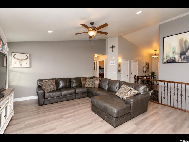 2064 S James Cir E, Clearfield, UT 84015 — photo 3