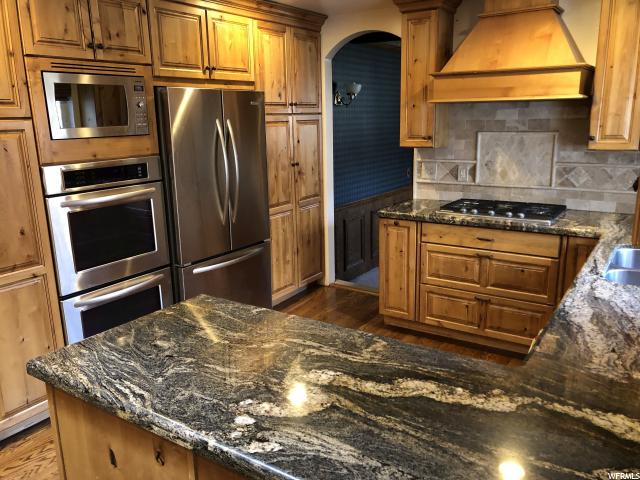 8137 S 1715 E, Sandy, UT 84093 — photo 4