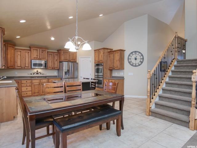 1368 E Emry Ct, Fruit Heights, UT 84037 — photo 5