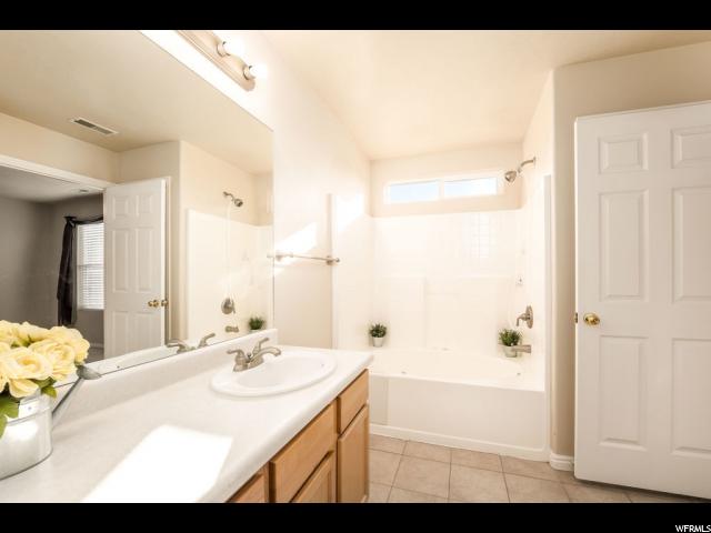 211 E Mountain Peak Dr, Draper, UT 84020 — photo 9