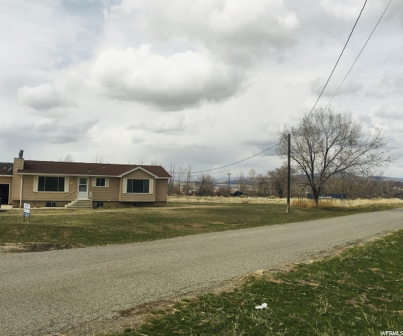 615 N 300 E, Spring City, UT 84662 — photo 2