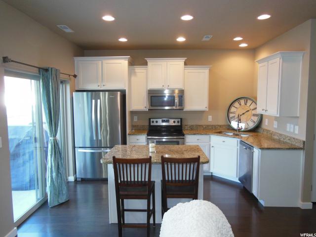 304 W 710 N, Centerville, UT 84014 — photo 6