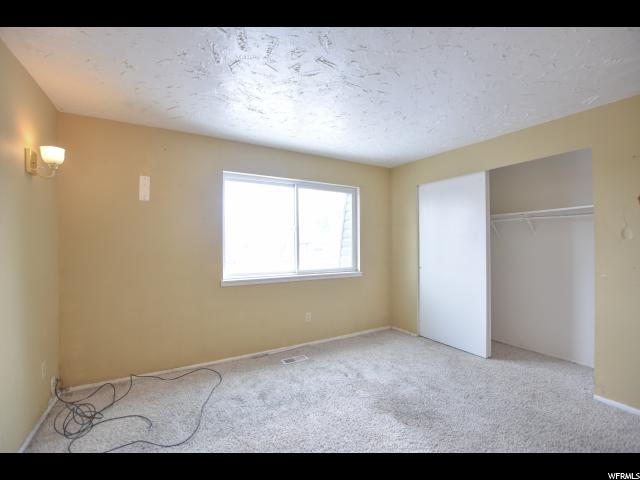 990 E Violet Dr, Sandy, UT 84094 — photo 9