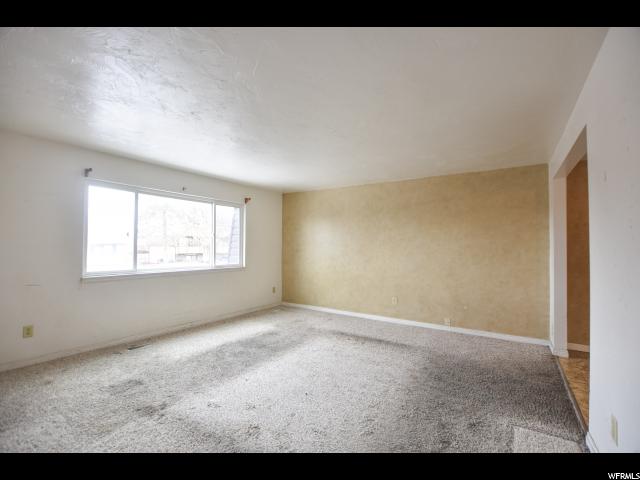 990 E Violet Dr, Sandy, UT 84094 — photo 3