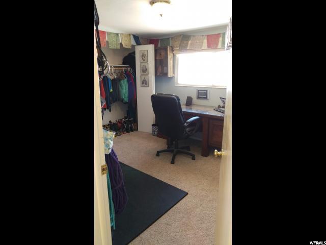 10425 S Carnation Dr E, Sandy, UT 84094 — photo 12