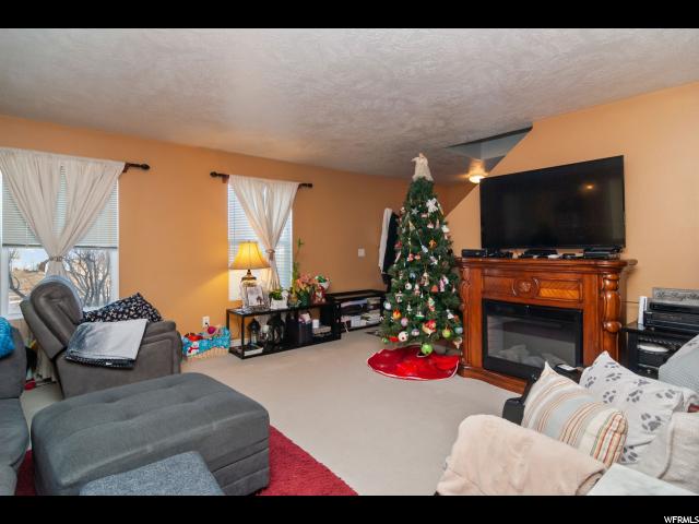2163 N 2225 W, Clinton, UT 84015 — photo 3