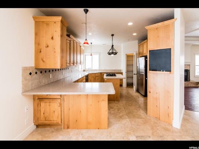 598 N 200 E, Millville, UT 84326 — photo 3