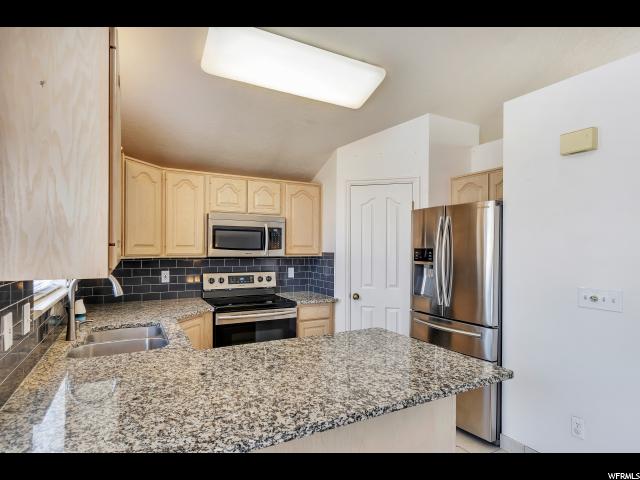 5088 S 3025 W, Roy, UT 84067 — photo 10