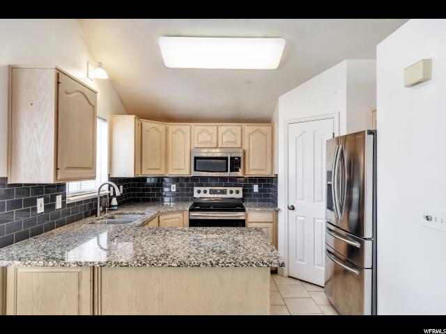 5088 S 3025 W, Roy, UT 84067 — photo 9