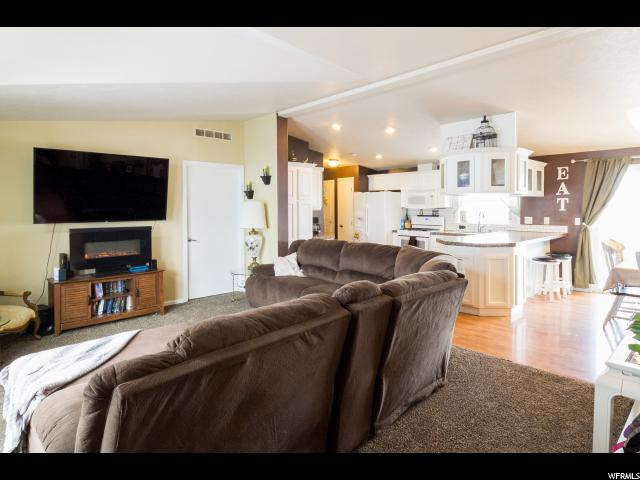 240 W 2000 S, Vernal, UT 84078 — photo 3