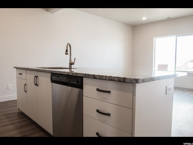 360 S 1580 E, Hyrum, UT 84319 — photo 4