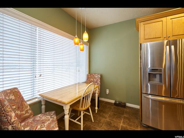 258 E Evergreen Pine Ln, Sandy, UT 84070 — photo 10