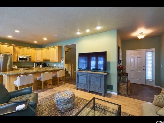 258 E Evergreen Pine Ln, Sandy, UT 84070 — photo 6