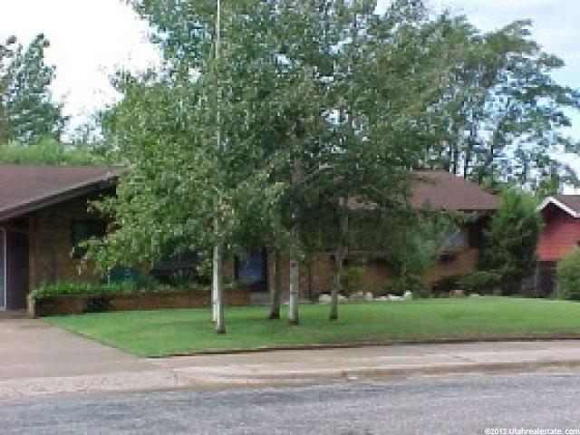 925 Melody Ln, Ogden, UT 84404 — photo 3