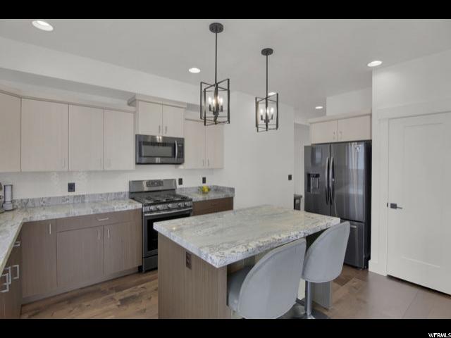 7072 S 300 E, Midvale, UT 84047 — photo 8