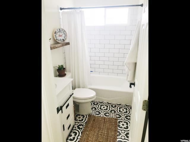 2136 N 2400 W, Clinton, UT 84015 — photo 9