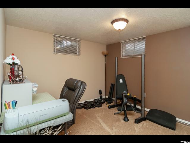 6064 S 2125 W, Roy, UT 84067 — photo 10