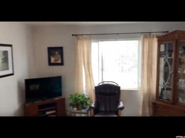 110 E Pleasant Cir, Bountiful, UT 84010 — photo 4