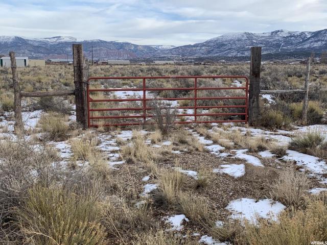 W, Cedar City, UT 84721 — photo 8