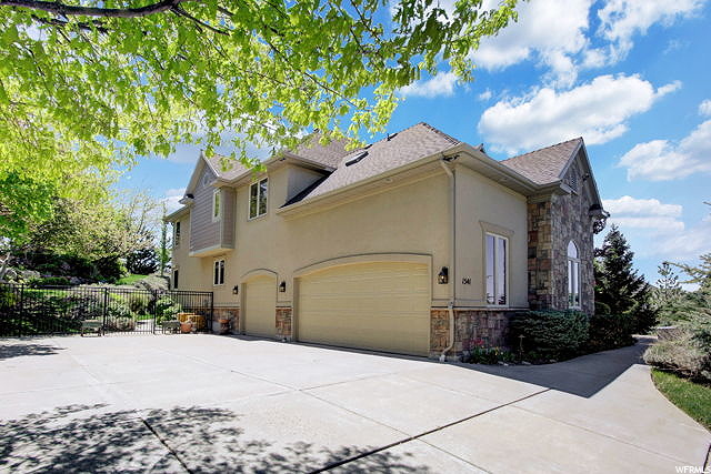 1541 E Wasatch Dr, Ogden, UT 84403 — photo 3
