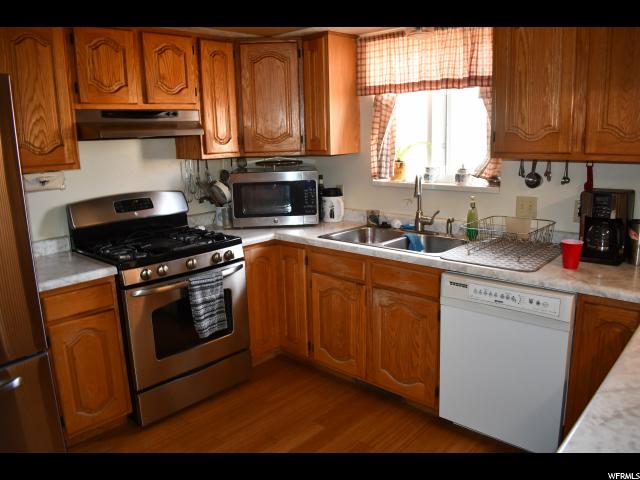 91 E 300 N, Elsinore, UT 84724 — photo 5