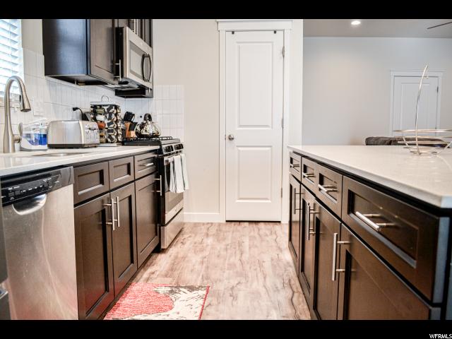 1506 E Primrose Ln, Layton, UT 84040 — photo 7