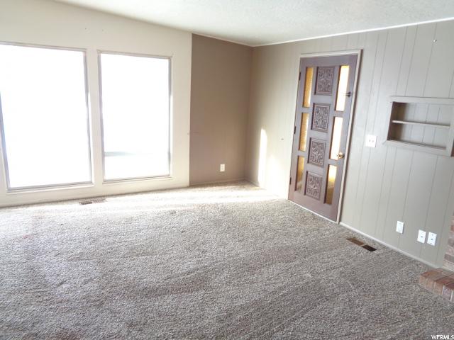 4852 S 2350 W, Roy, UT 84067 — photo 7