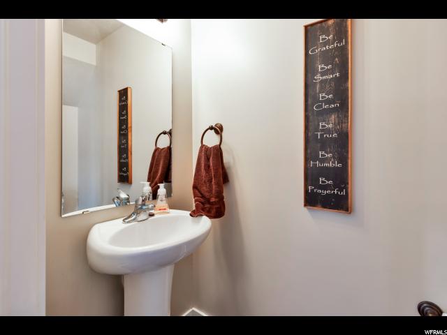 378 S 1285 E, Hyrum, UT 84319 — photo 3