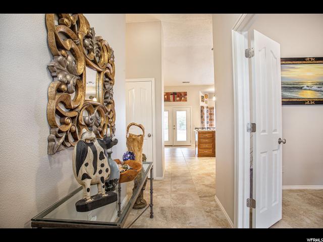 504 N Summit Rdg E, Ivins, UT 84738 — photo 2