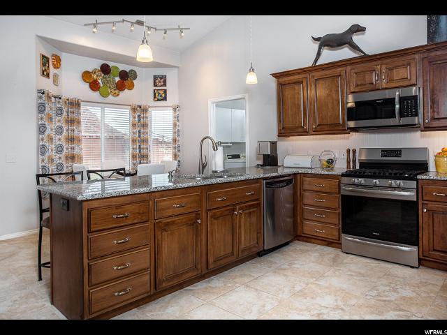 504 N Summit Rdg E, Ivins, UT 84738 — photo 5