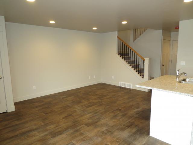 573 S 120 E, Santaquin, UT 84655 — photo 3