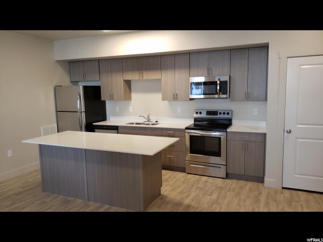 142 7th St #101, Ogden, UT 84404 — photo 2
