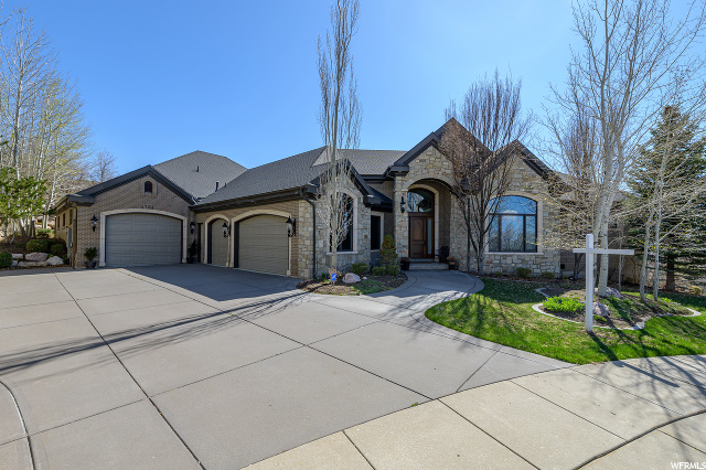 4764 S Spring Meadow Cir, Bountiful, UT 84010 — photo 2