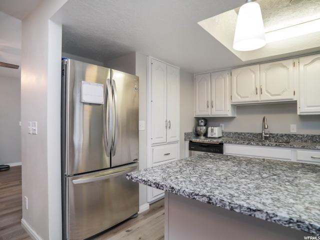 240 E 5200 S, Washington Terrace, UT 84405 — photo 8