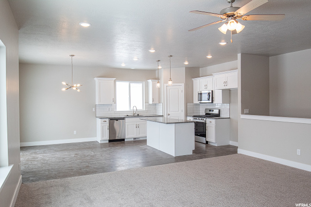 647 E 480 S, Hyrum, UT 84319 — photo 4