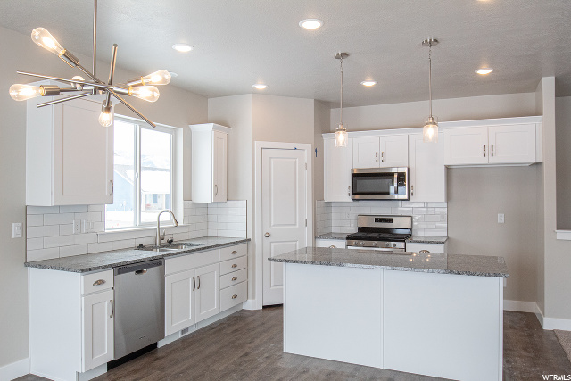 647 E 480 S, Hyrum, UT 84319 — photo 3