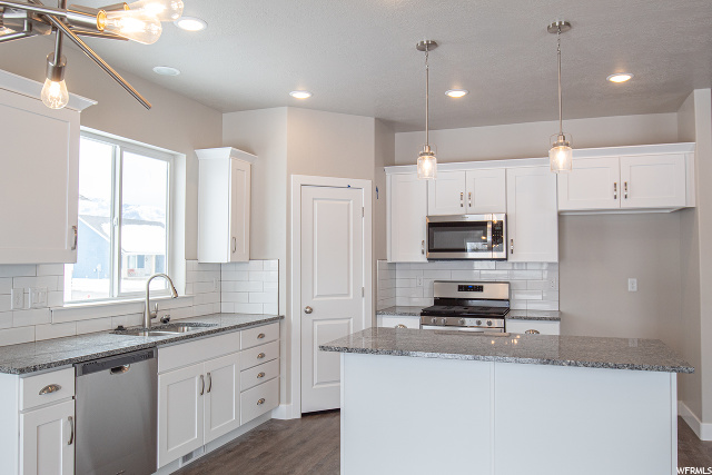 647 E 480 S, Hyrum, UT 84319 — photo 2