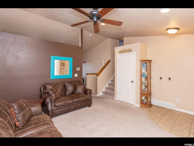 828 W 1930 N, Clinton, UT 84015 — photo 7