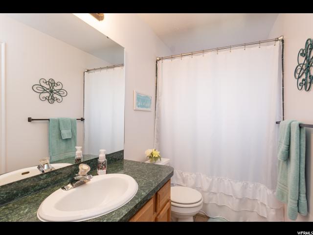 828 W 1930 N, Clinton, UT 84015 — photo 9