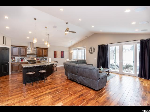 1582 N 2850 E, Layton, UT 84040 — photo 4