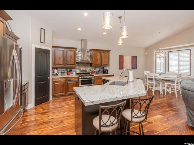 1582 N 2850 E, Layton, UT 84040 — photo 7